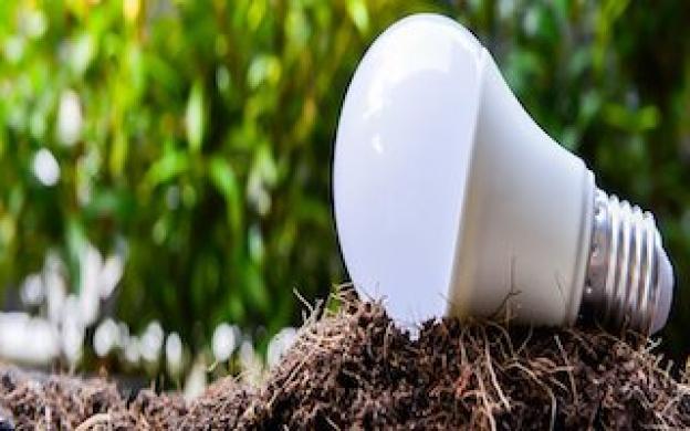 De recycling van een LED lamp